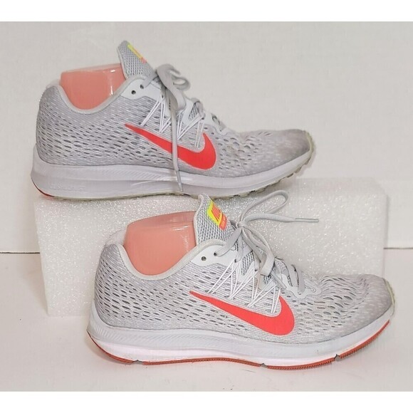 Nike Zoom Winflo 5 Running Sneakers - Size 8 - Picture 1 of 13